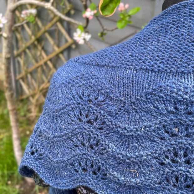 Elowen Lace and Garter Stitch Shawl - Project Kit - Image 3