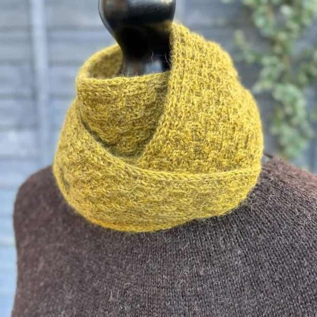 Saltash Cabled Scarf - Project Kit - Image 6